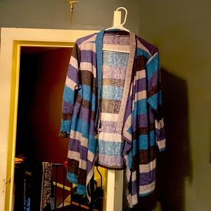 Throw over summer shirt. Nice with jeans or dressy